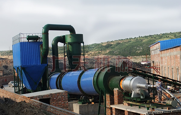 燃煤熱風(fēng)爐供熱型煤泥烘干機(jī)